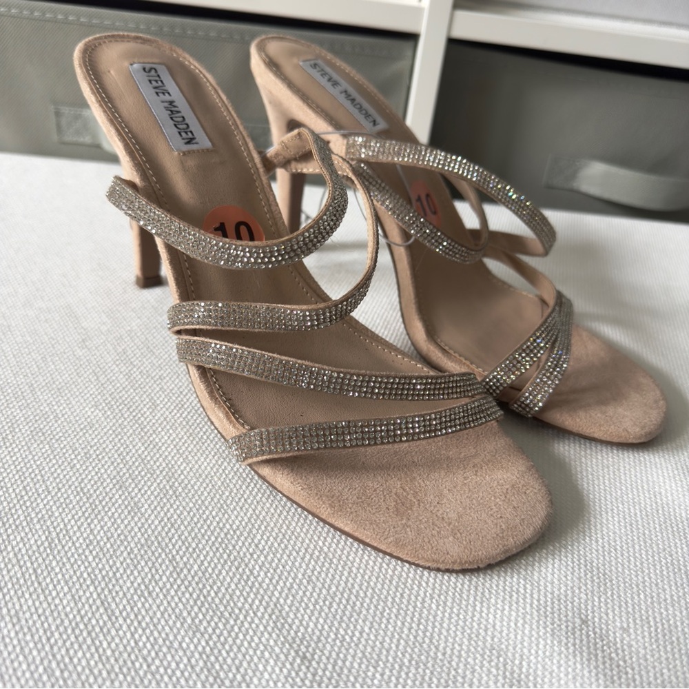 Steve Madden NWT Frankee Rhinestone Stiletto Heels 10 - Picture 4 of 13